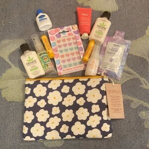 Beauty Bundle w/ Grafted Floral Pouch - 10 items